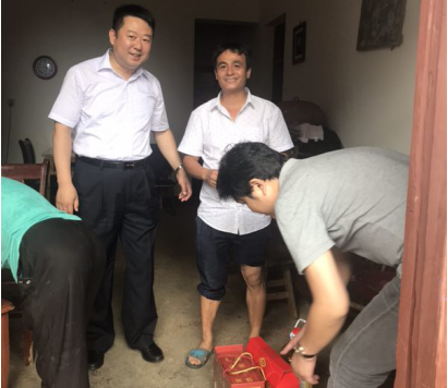 ��ϵ������  ����ů��������������Ͷ���ŷ�չ�����ǰ�߷�ο�ʻ