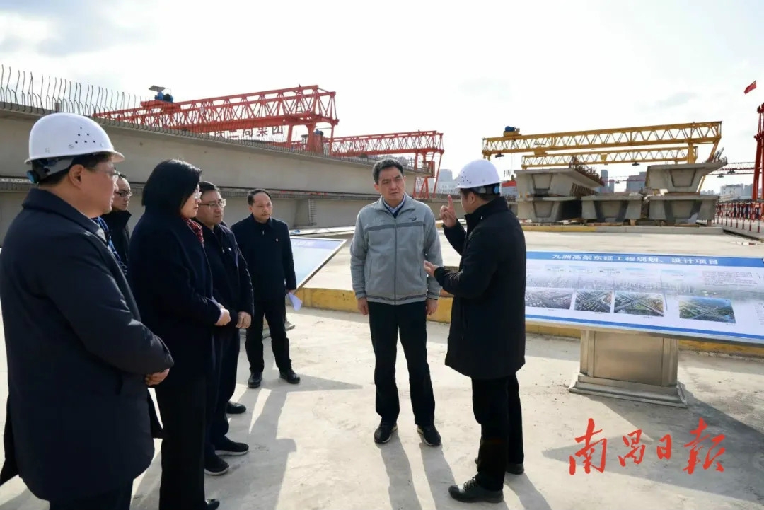 �������г��󹤳���Ŀ�����ƶ����