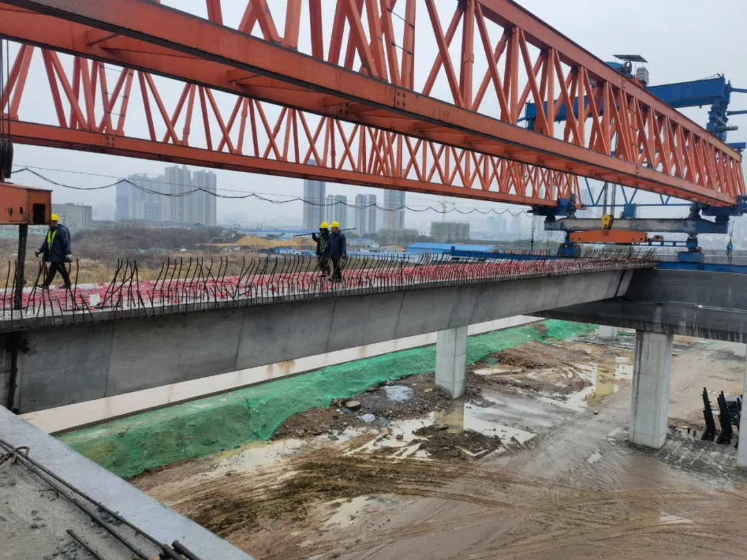 �ں���޸߼ܶ��ӹ��̼��Ż���Ƭ��������ʵ��