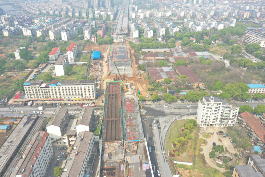 ���¸��ϱ���������Ŀ�۲�������غ�ʩ������?